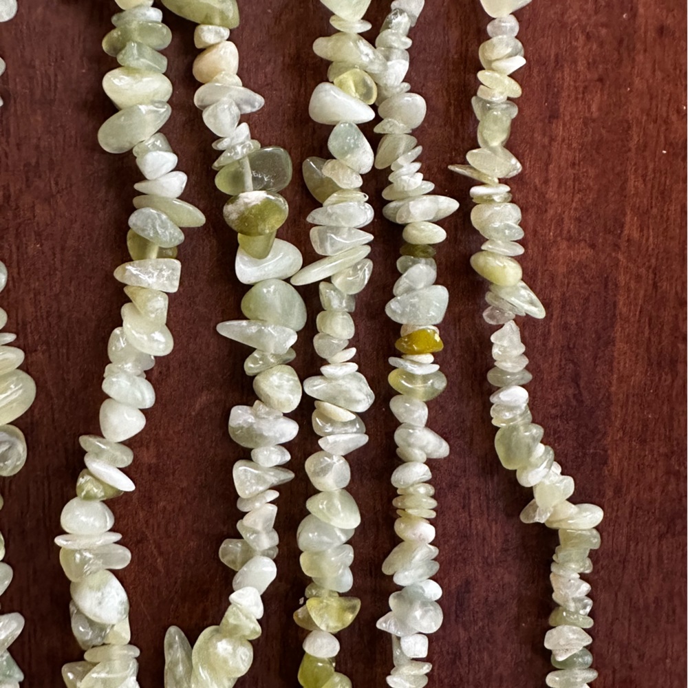 Prehnite Chip Necklace 30in